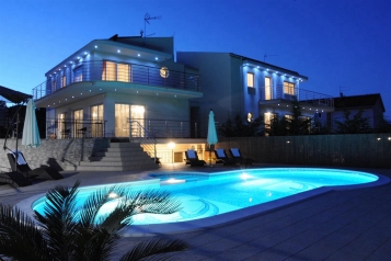 Villa Nicole