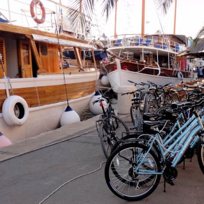 Cruising in Croatia - Activity Cruises - Cruise and Cycle - Island hopping Dalmatia