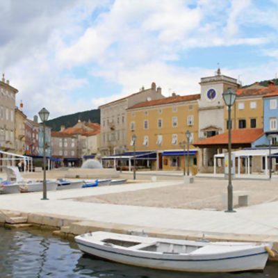 Cres, town square